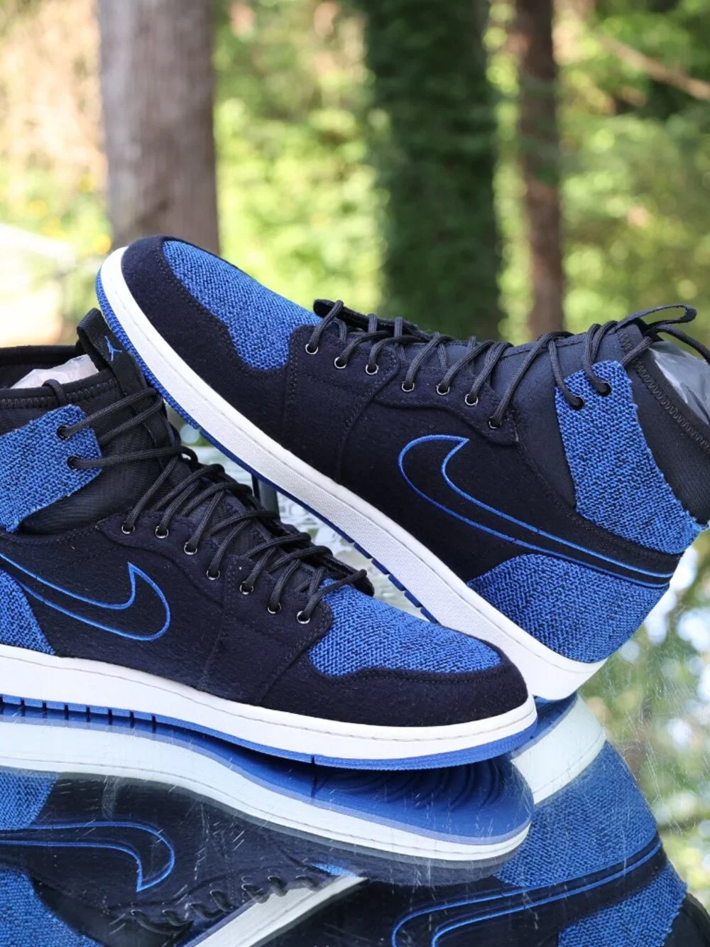 Air Jordan 1 Retro Ultra High Royal